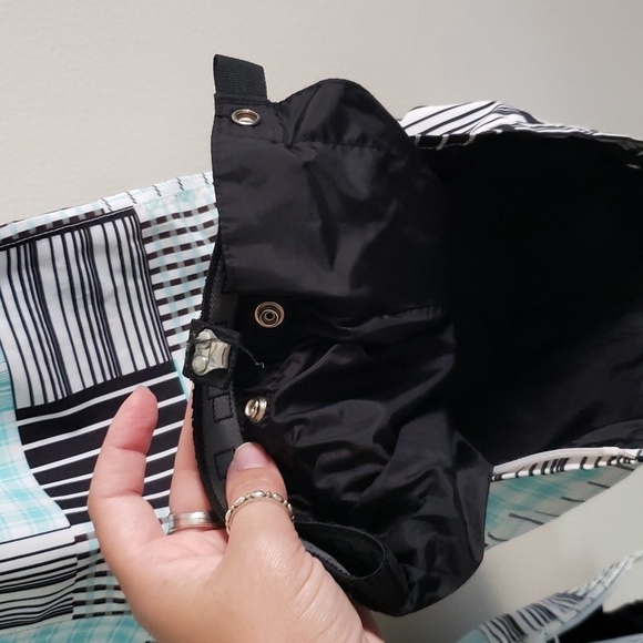 Foursquare snowboard outerwear pants, pockets, adjustable waist, women sz small - Picture 5 of 15